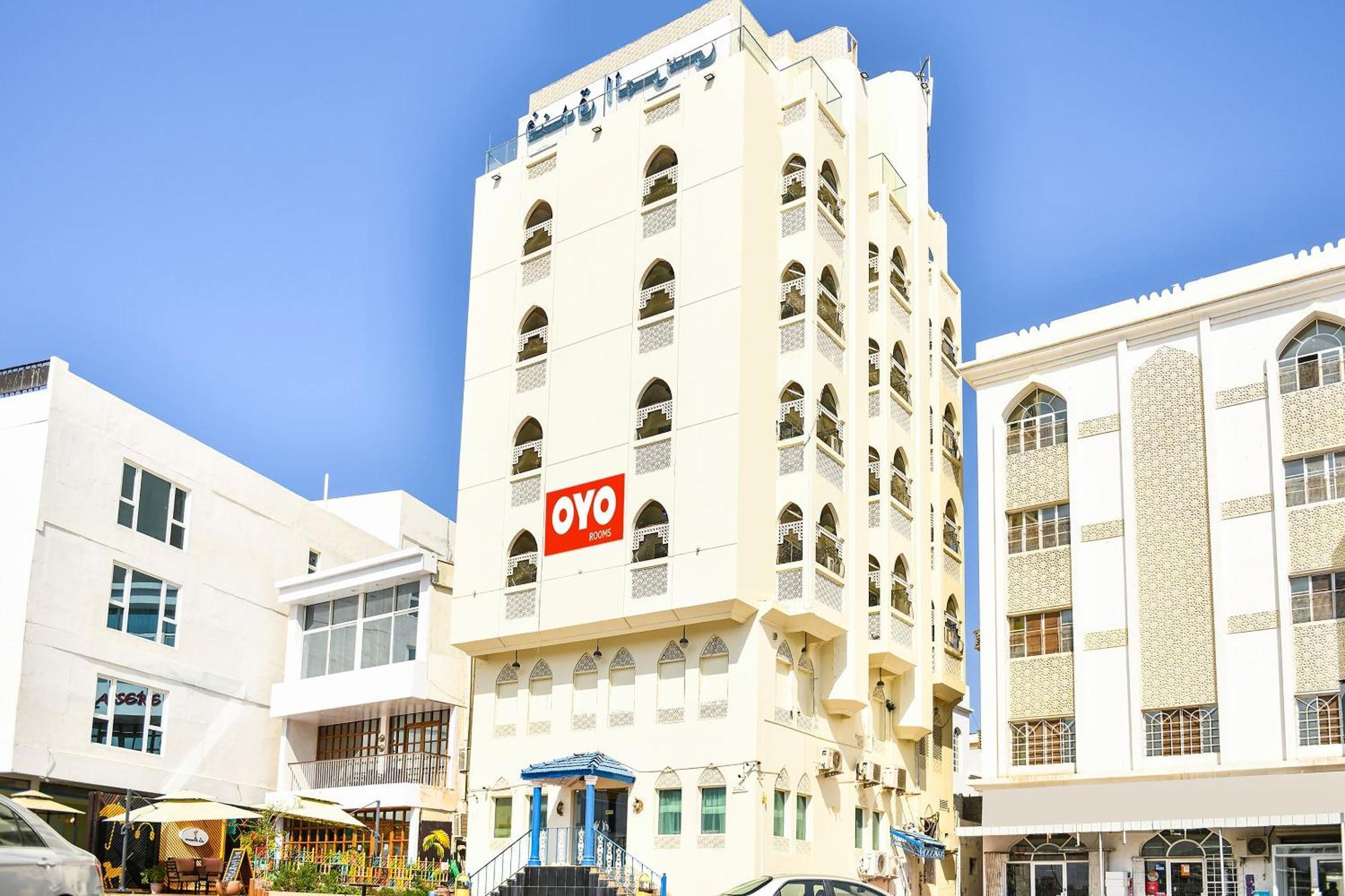 Oyo 137 Marina Hotel Muskat Eksteriør bilde